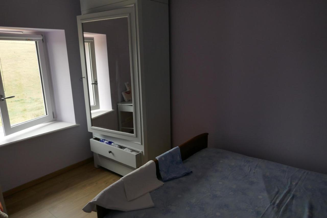 Villa La Bergerie Des Moureres Trezioux Esterno foto